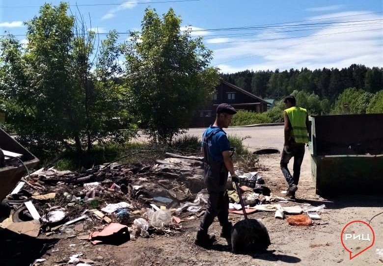 В связи со сложившейся неблагоприятной ситуацией с вывозом мусора в Боровске, администрацией города принято решение о самостоятельных действиях до завершения конкурсных процедур