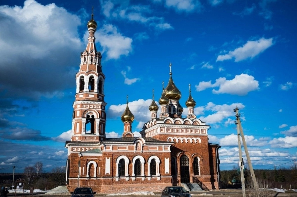 В боровской картинной галерее Людмилы Киселевой состоялся очередной урок краеведения для детей