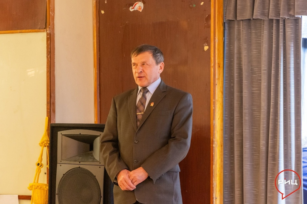 Ермолинское отделение Всероссийского общества слепых отметило День инвалида праздничным концертом и выставкой рукодельниц