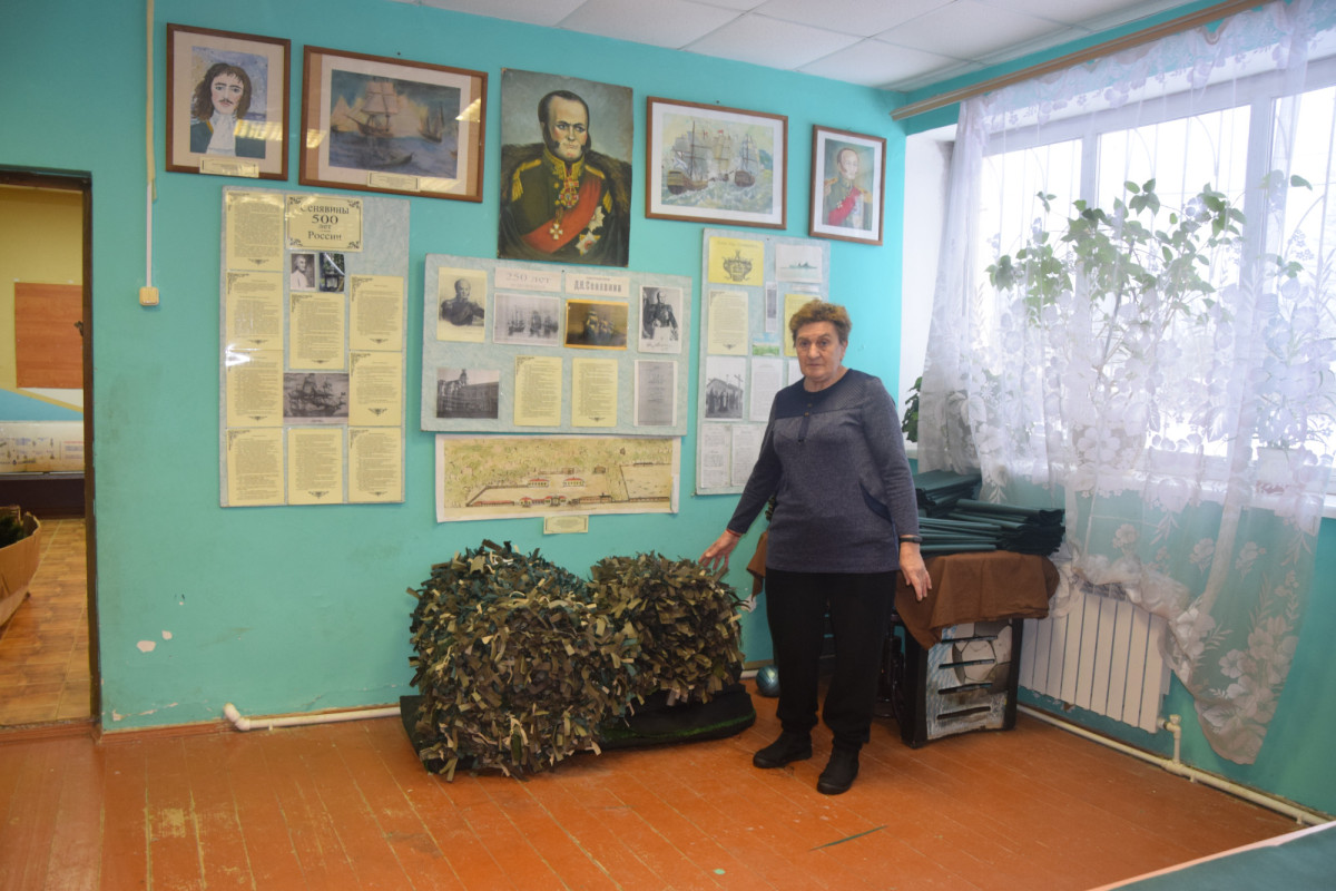 Куют победу за мирной беседой