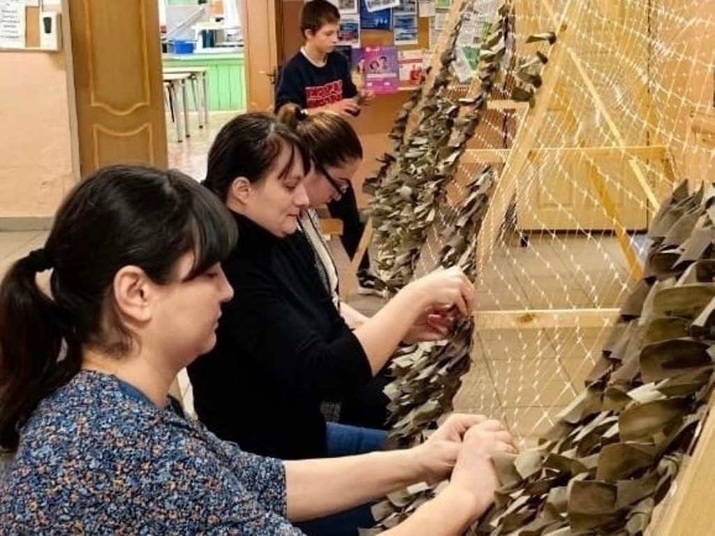 Абрамовские школьники решили внести вклад в общее дело