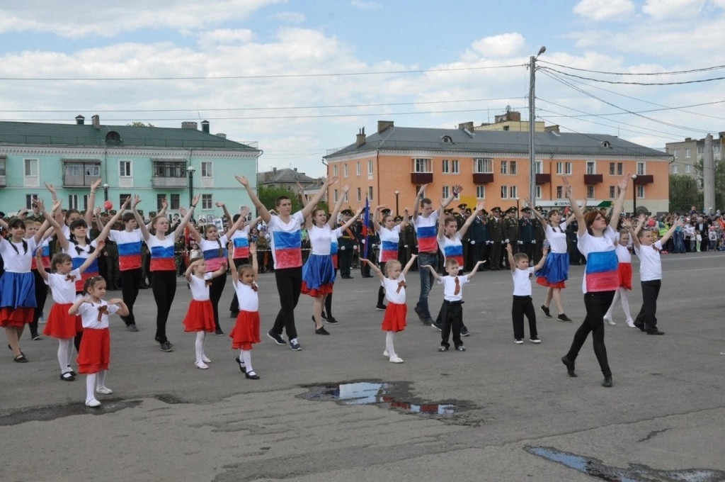 Дайте дорогу молодым!