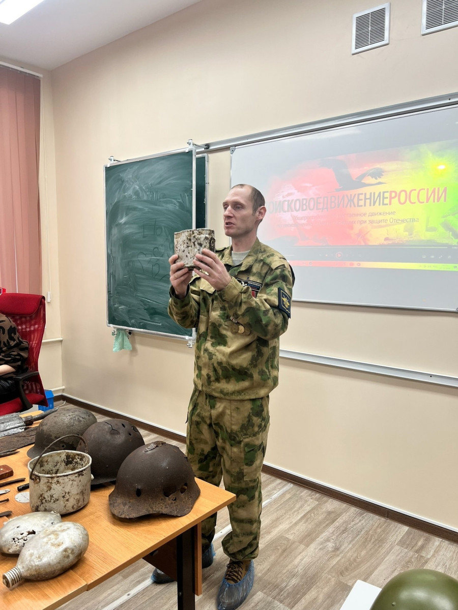 Поисковый отряд «Звезда» провел открытый урок для кривских школьников