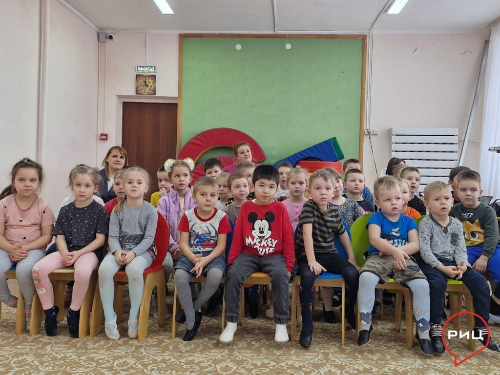«Движение Первых» Боровского района присоединилось к Всероссийской акции, посвященной международному Дню книгодарения, который отмечают ежегодно 14 февраля
