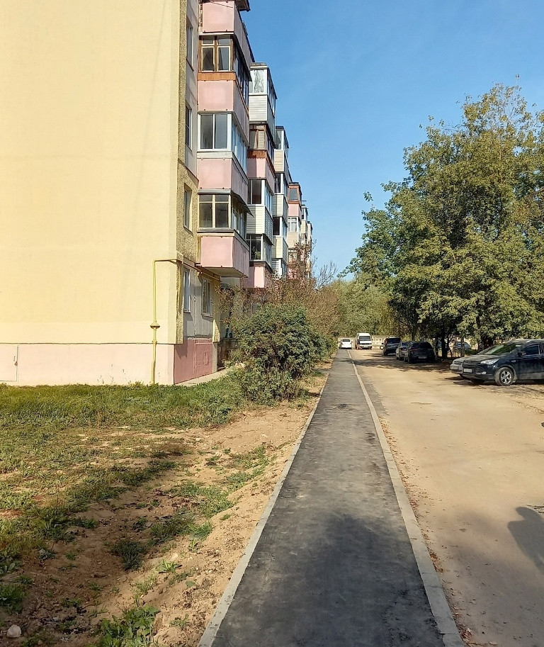 А у нас во дворе