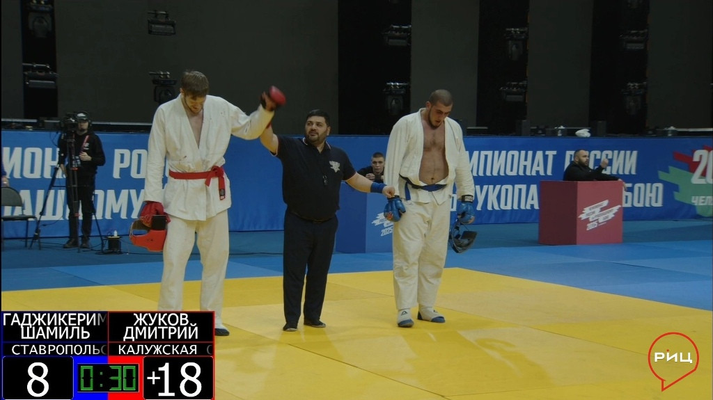 Тренер клуба единоборств «Black Tiger» Дмитрий ЖУКОВ вернулся с чемпионата России по рукопашному бою с серебряной медалью