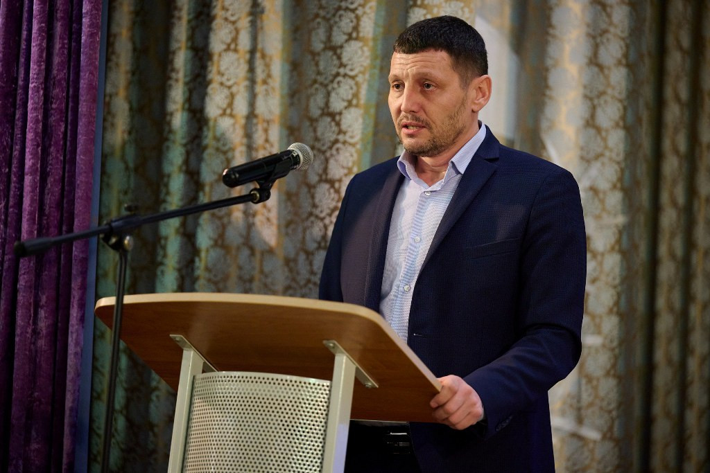 40 миллионов на год