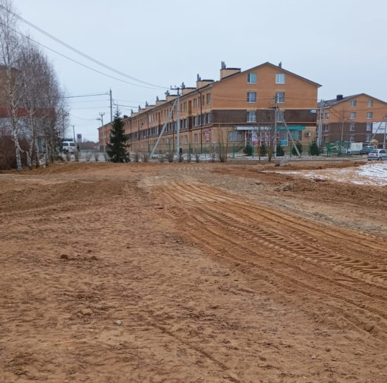 А у вас во дворе…