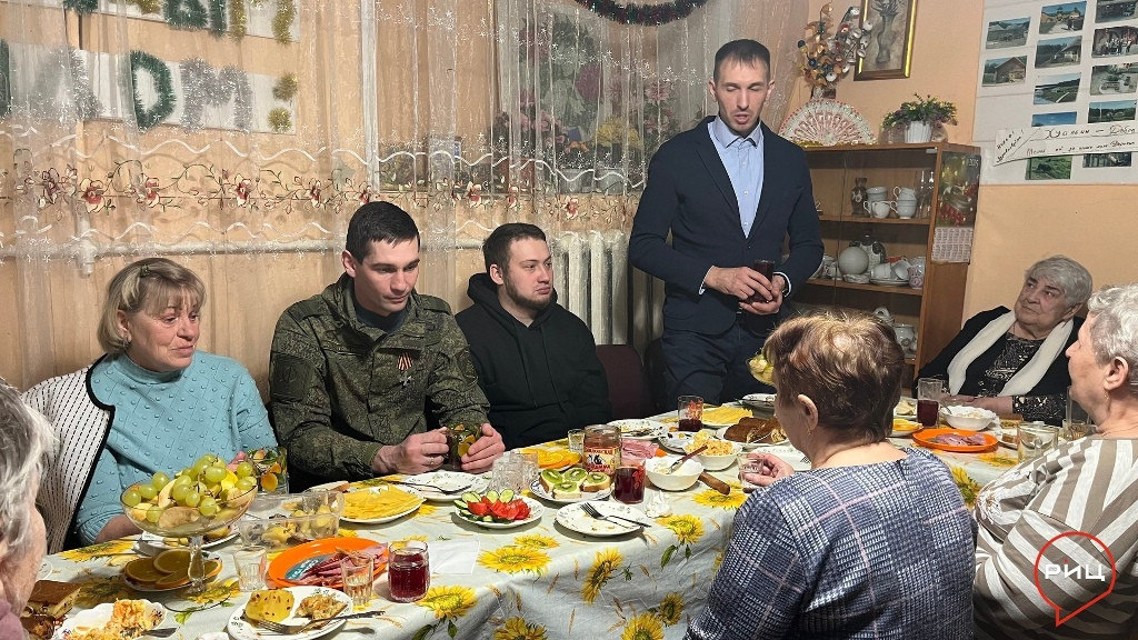 В ермолинском досуговом центре «Светелки» отметили приближающийся Международный женский день