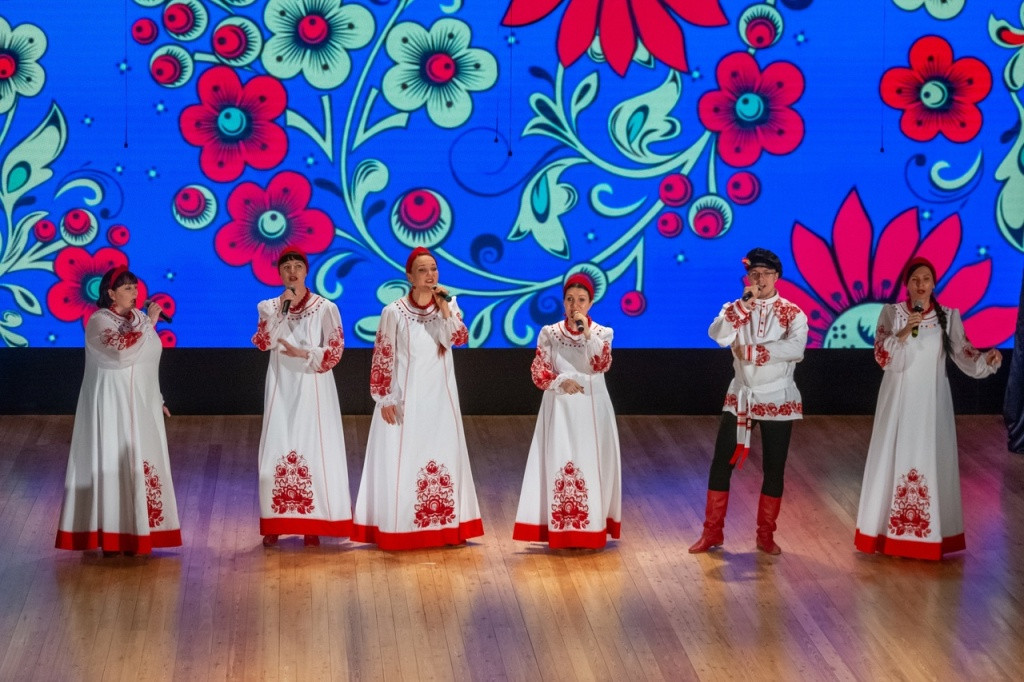 Мы к вам заехали на час