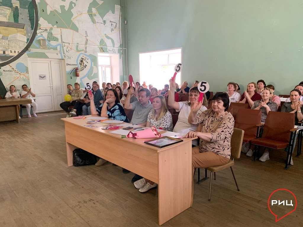 В Центральной районной больнице отметили приближающийся Международный день медицинской сестры