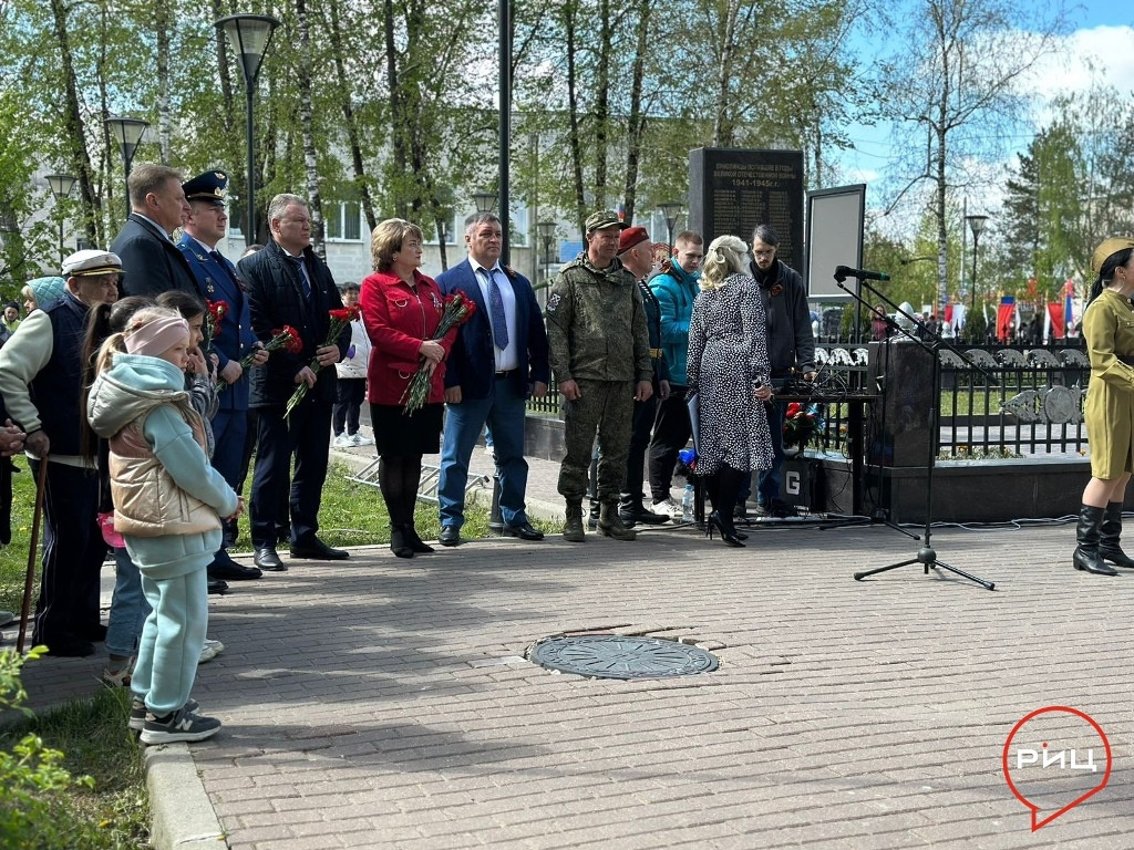 В Ермолине состоялся торжественный митинг в честь празднования Дня Победы