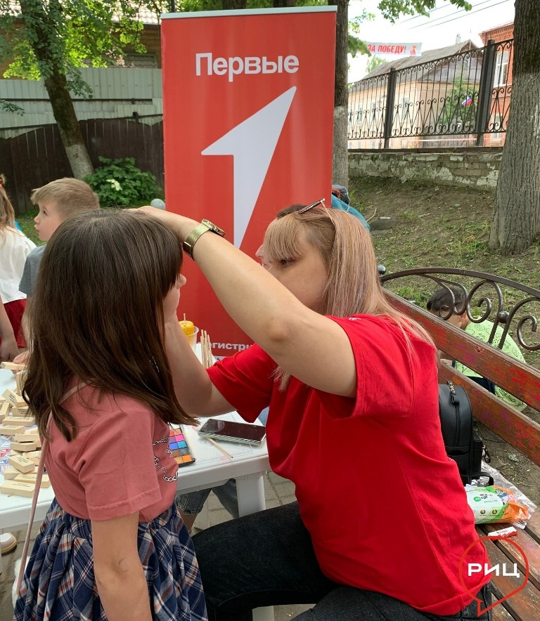 Ярко, весело и задорно в Боровске отметили День защиты детей