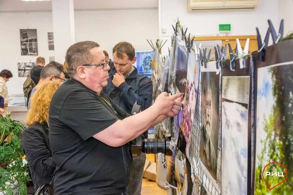 В культурном центре имени Жукова собрались фотографы из Балашихи, Серпухова и Калуги