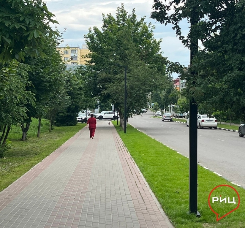В Балабанове продолжают ждать, когда загорятся фонари
