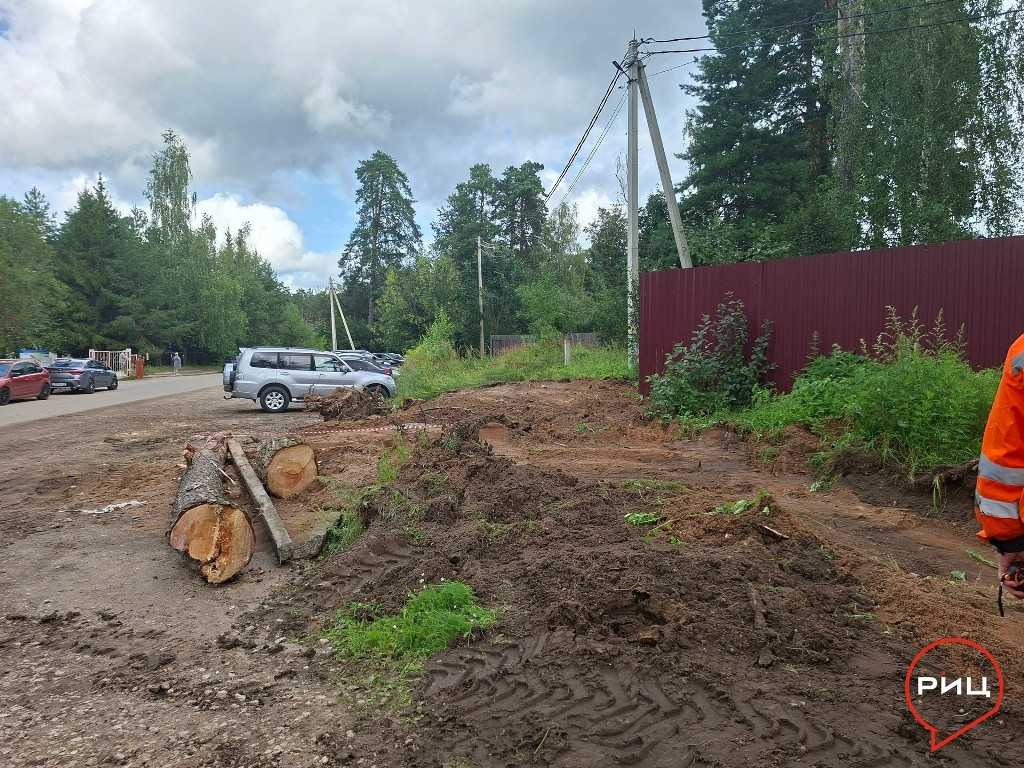 На боровской Тропе здоровья продолжается благоустройство