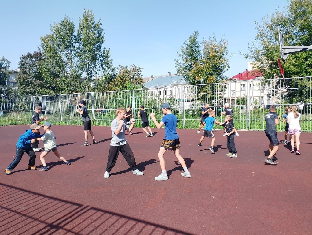Спорт в моём дворе