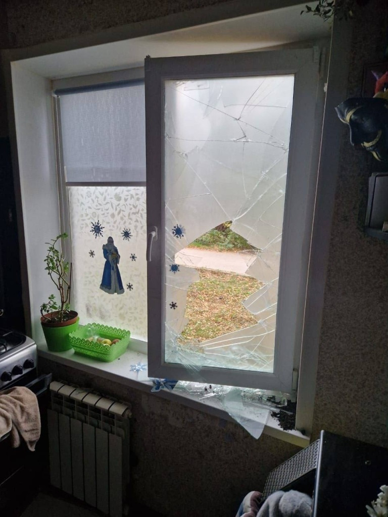 Пьяный житель Боровска набросился на сотрудников полиции с ножами