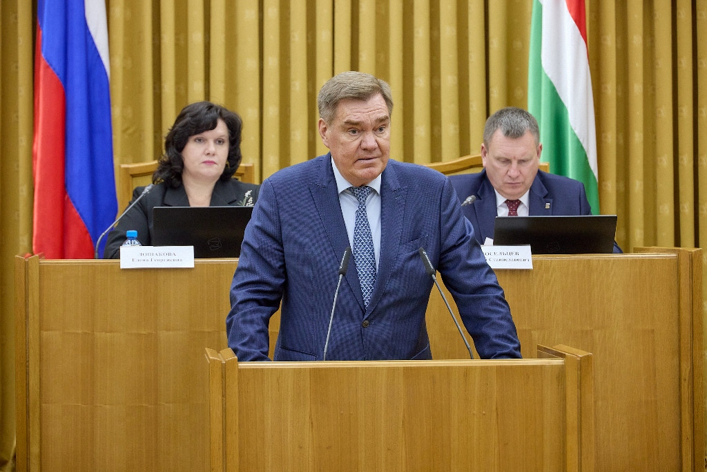 Депутаты Законодательного Собрания Калужской области восьмого созыва приступили к работе