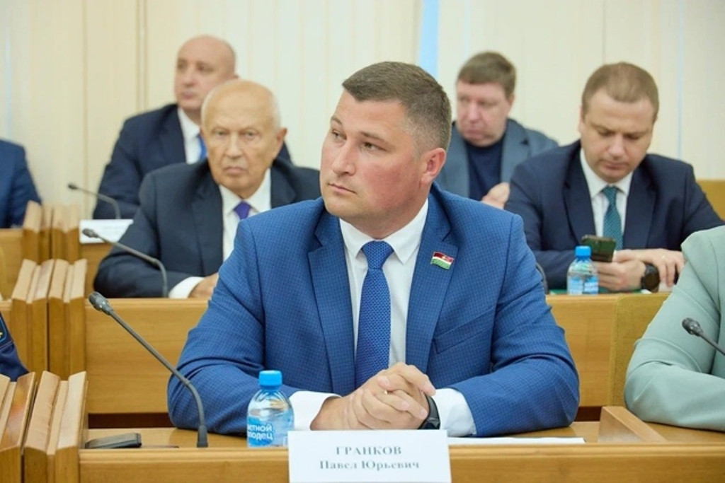 Павел ГРАНКОВ принял участие в IX Парламентской встрече и предложил меры поддержки для многодетных семей