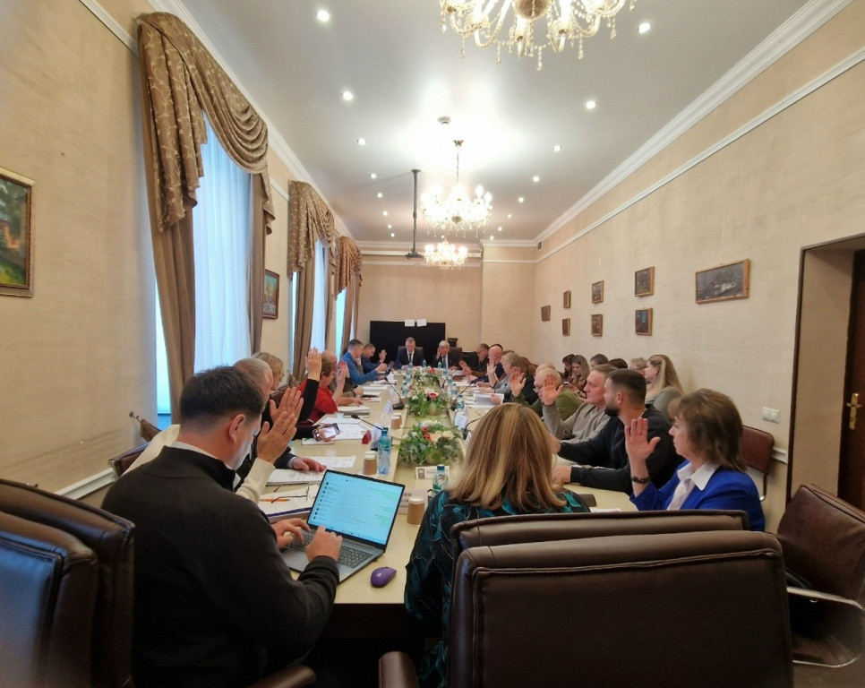 Стартовали с налогов
