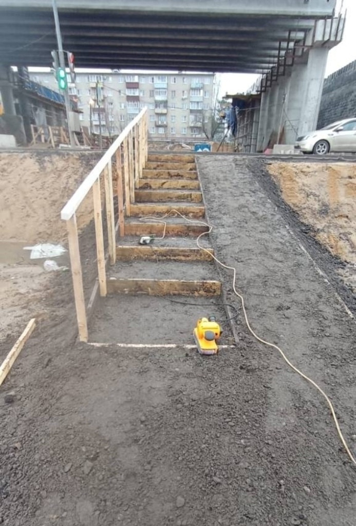 В Балабанове обустроили спуски на улице Московской и в микрорайоне Восточный до наступления холодов