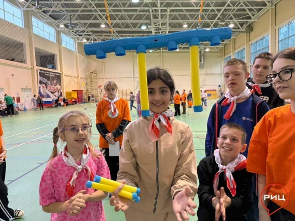 В боровской спортивной школе «Звезда» в 18 раз состоялся праздник «Мы можем все» для ребят с ограниченными возможностями здоровья