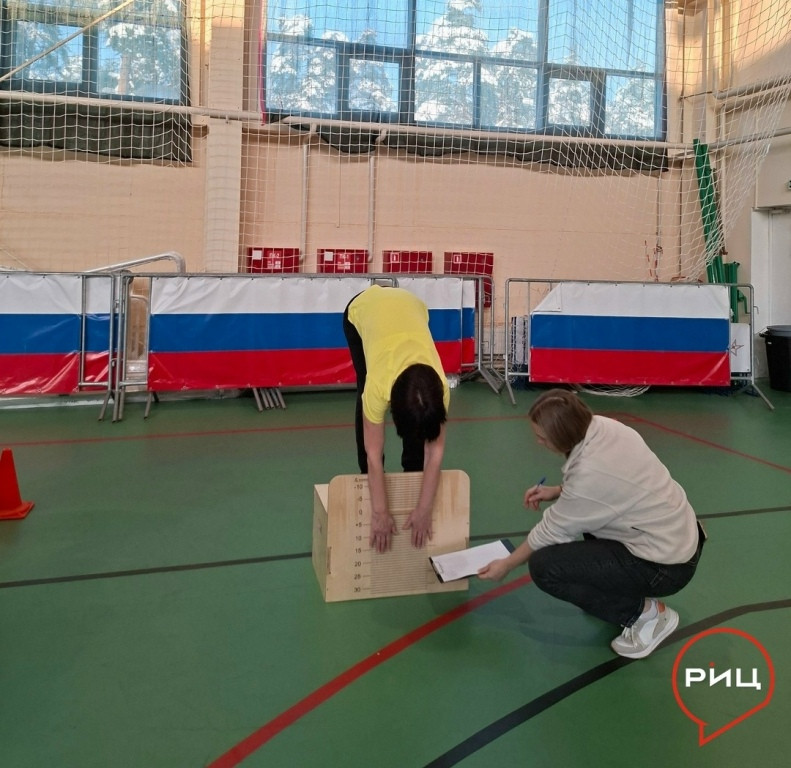В спортивной школе «Звезда» состоялась зимняя окружная спартакиада пенсионеров