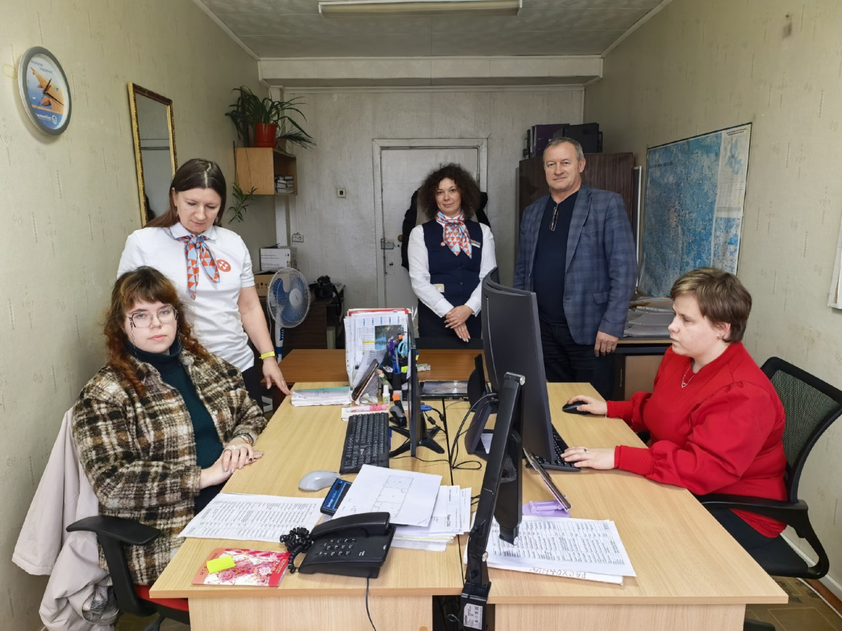 С заботой о кадрах