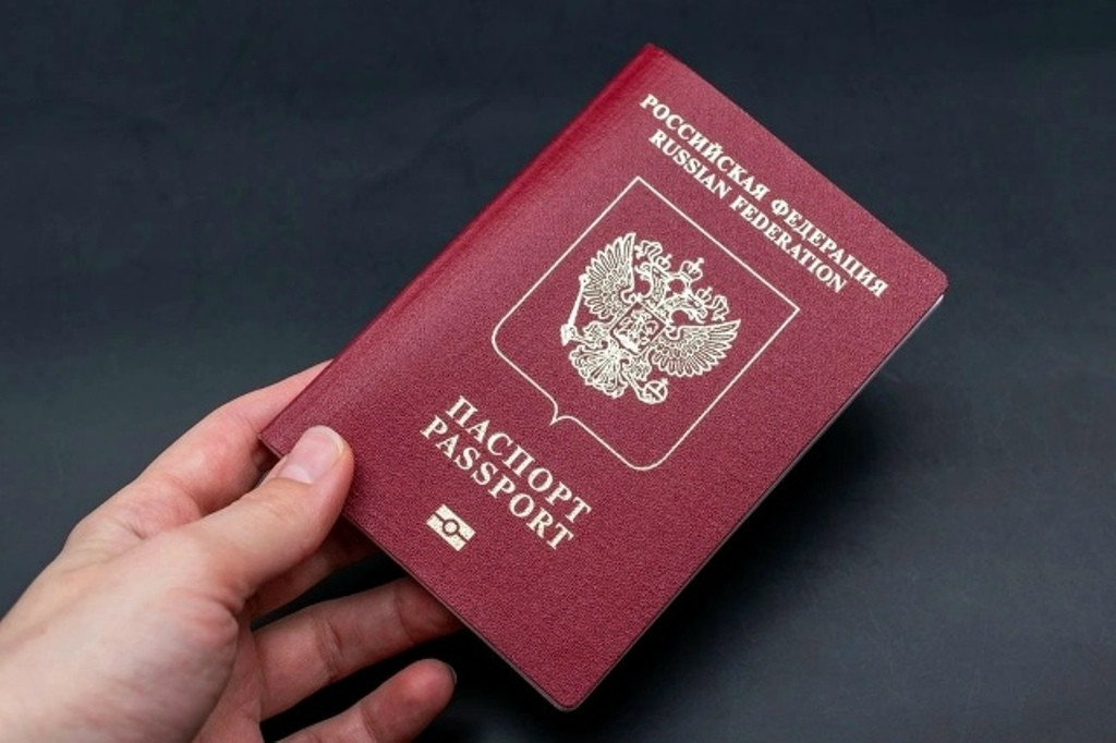 С сегодняшнего дня изменились правила пересечения российской границы для детей до 14 лет