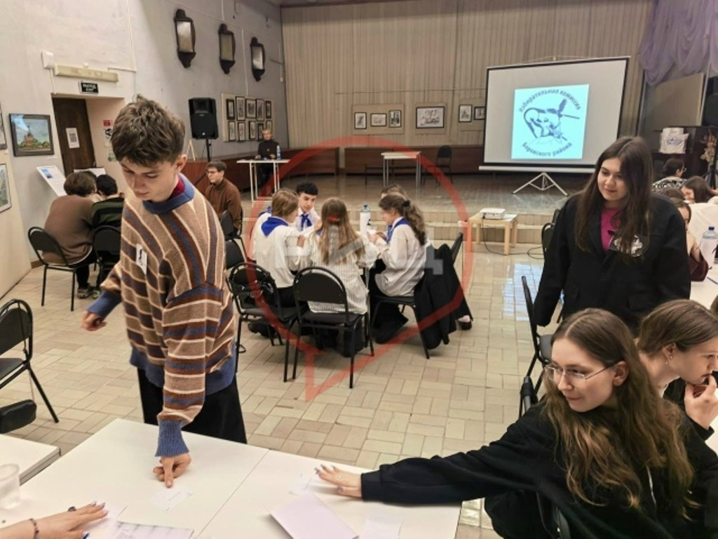 В боровском Музейно-выставочном центре состоялся окружной тур интеллектуального марафона «Выборы-дело молодых»