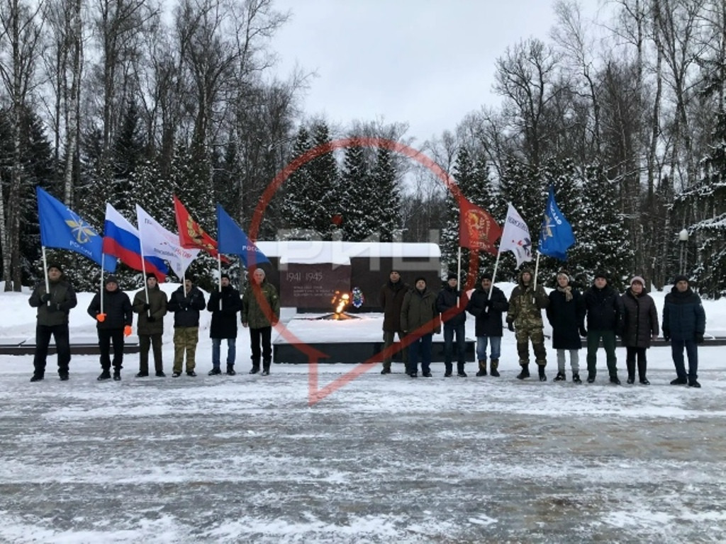 Боровский поисковый отряд «Звезда» принял участие в автопробеге, посвященному Людковскому десанту