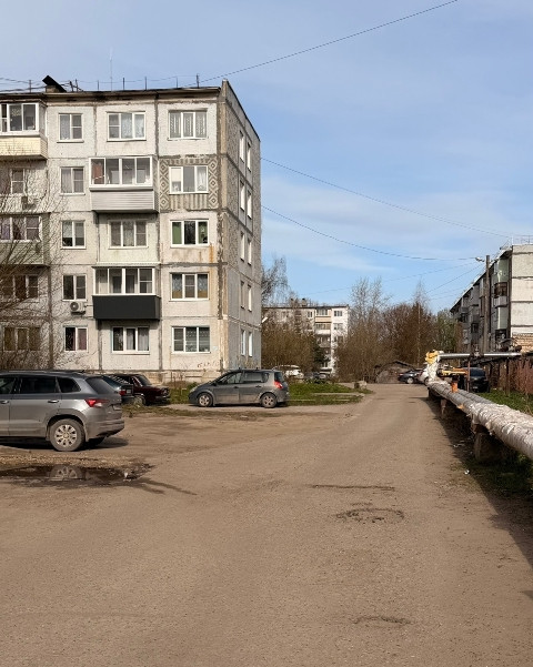Как депутаты миллионы делили