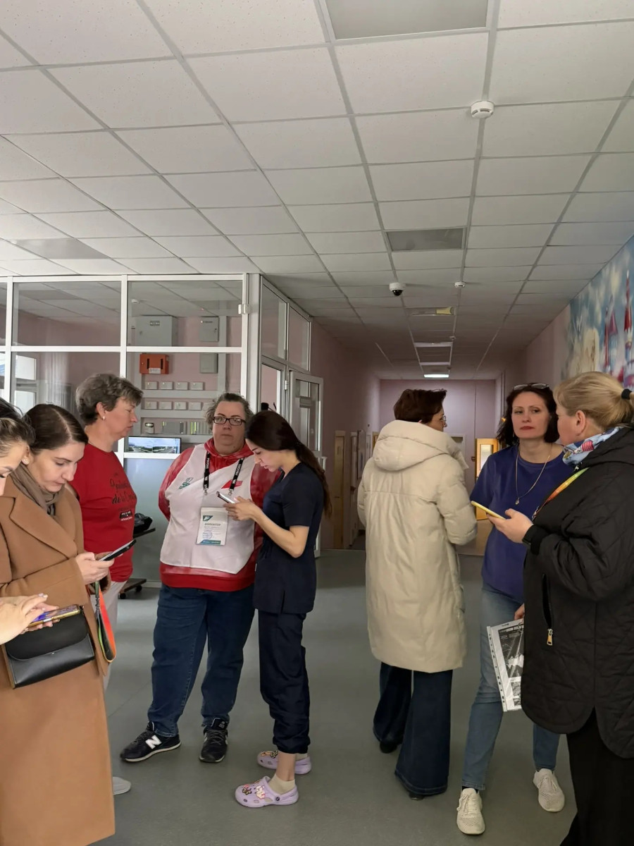 Волонтёр поможет