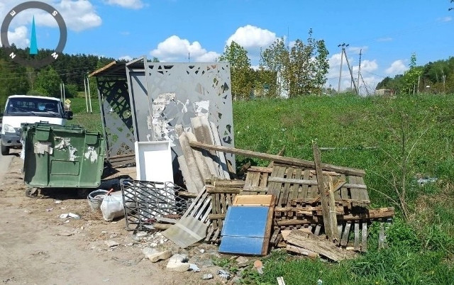 В Боровске началась ликвидация стихийных свалок на контейнерных площадках