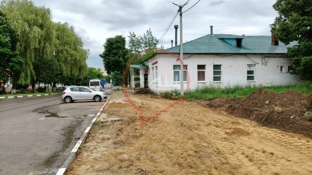 Балабановцы назвали тротуар на улице Лесной кошмаром!