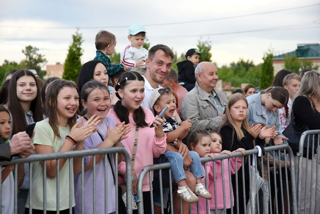 Живи ярко