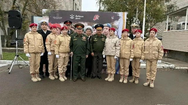 Ученицы кривской школы заняли третье место на Всероссийском этапе военно-прикладной игры имени Марии РОХЛИНОЙ «Девушки в погонах»