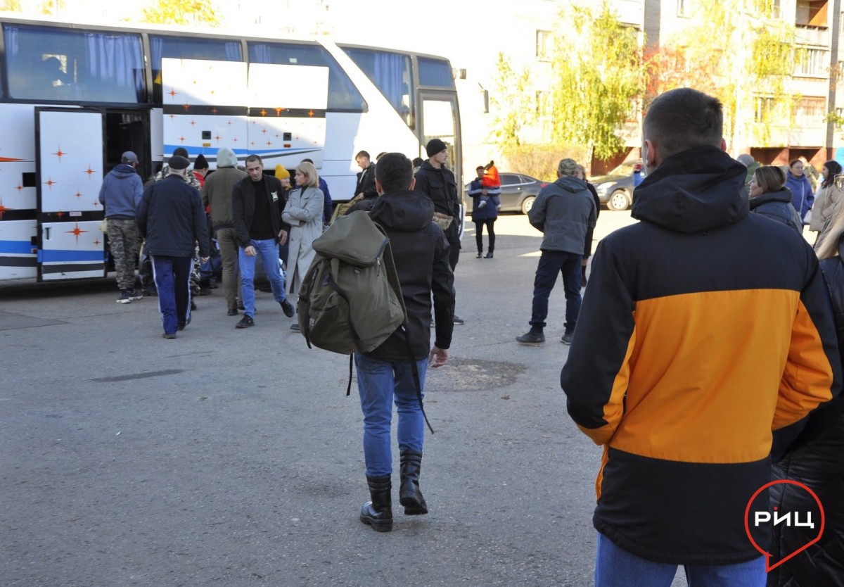 В учебный центр под Ногинском отправилась ещё одна группа мобилизованных граждан из Боровского района