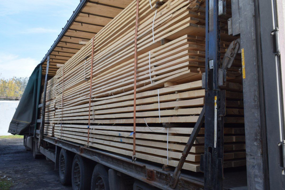 На днях в Первомайск из Калужской области прибыло почти 60 тонн строительных материалов