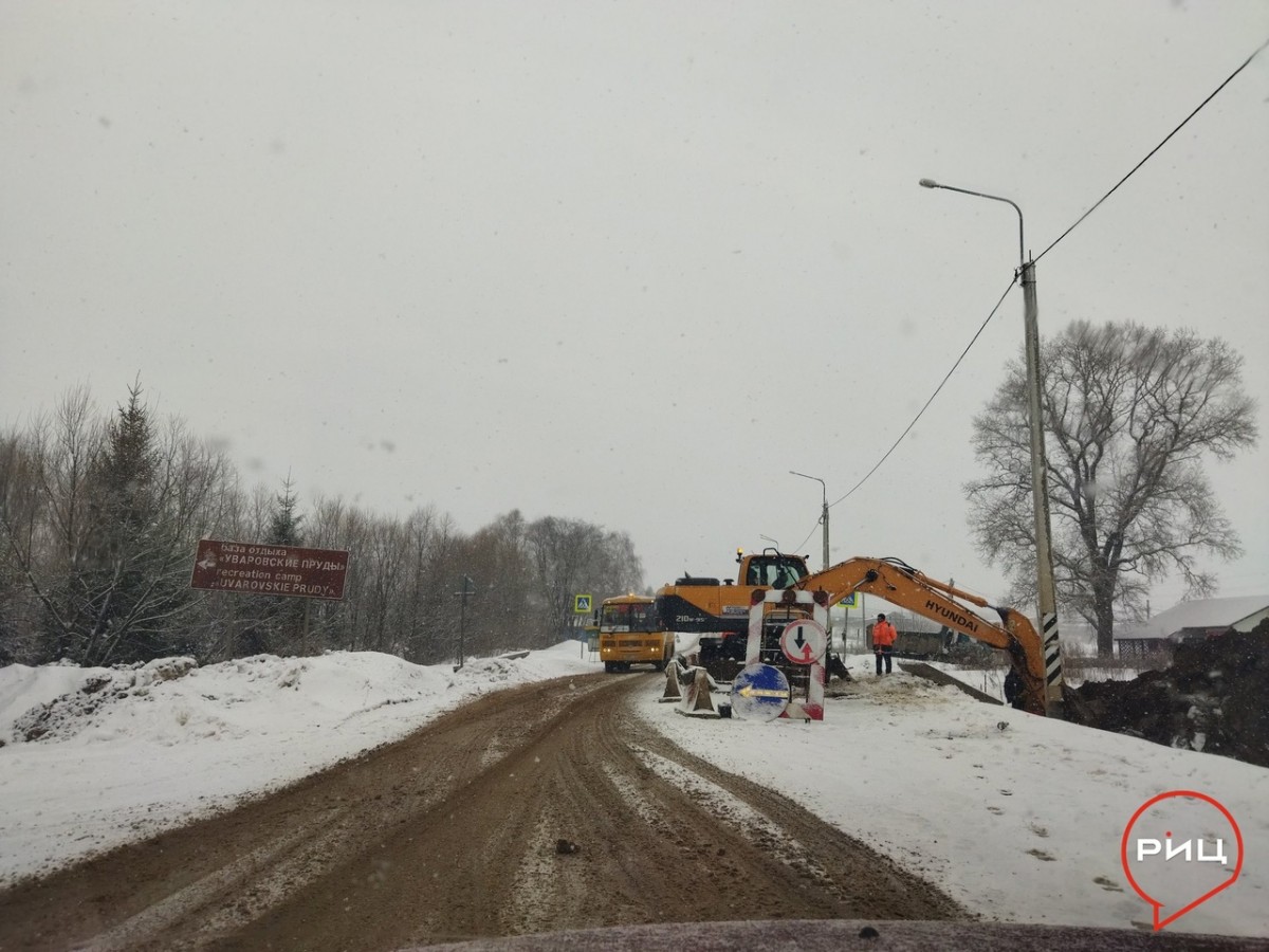 Пока весна застряла где-то в пути, Боровский район опять попал в плен снегопадов