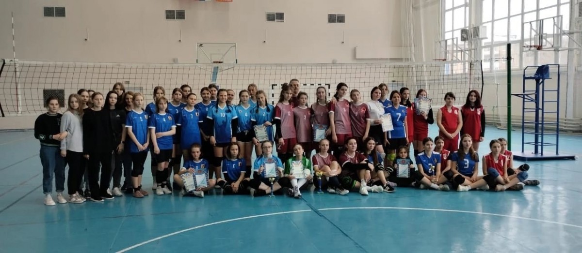 Юные спортсменки из Балабанова взяли «золото» на Открытом первенстве по волейболу в Малоярославце