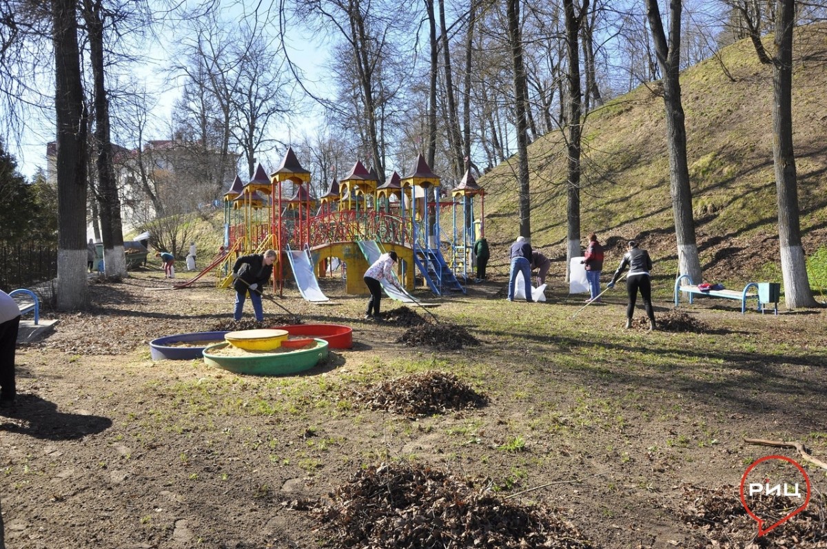 В Боровске состоялся большой субботник