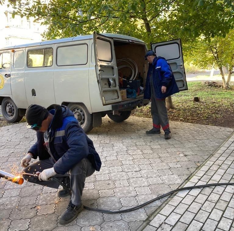 Калужские бригады продолжают аварийно-восстановительные работы в Луганской Народной Республике