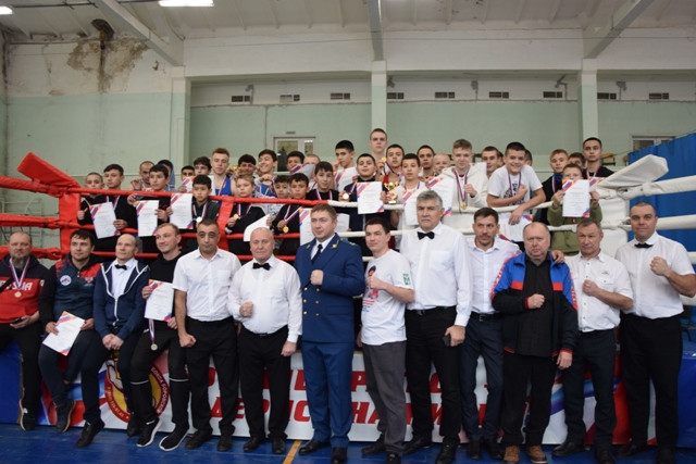 В Боровске прошло открытое первенство города по боксу