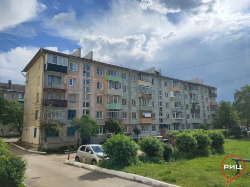 В Балабанове начался ремонт фасада дома №10 по улице Лесной