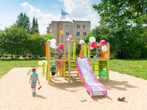 В Ворсине для малышей установили новую детскую площадку