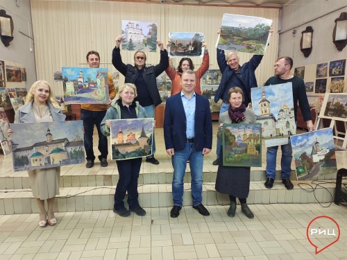 Десятью картинами с видами районного центра пополнились запасники боровского Музейно-выставочного центра