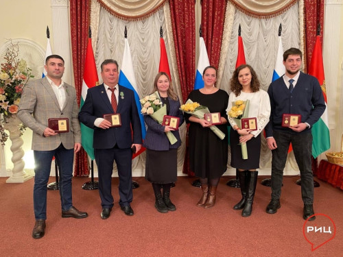 Волонтеры Боровского района — лучшие в области