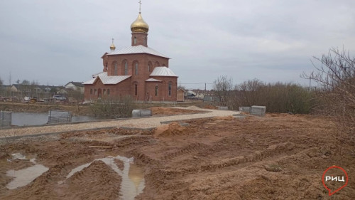 В кабицынском микрорайоне «Молодежный» с опережением графика создают общественную территорию у пруда